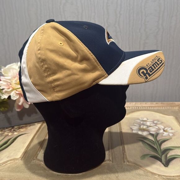 Rare Vintage NFL St. Louis Rams Fitted Cap Hat Blue Tan - Picture 5 of 16